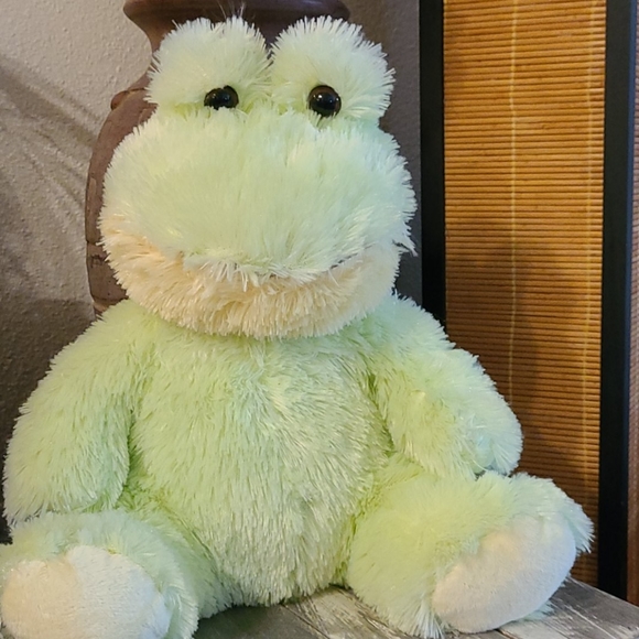 NWOT  SOFT PLUSH GREEN YELLOW FROG STUFFED ANIMAL - Picture 11 of 16